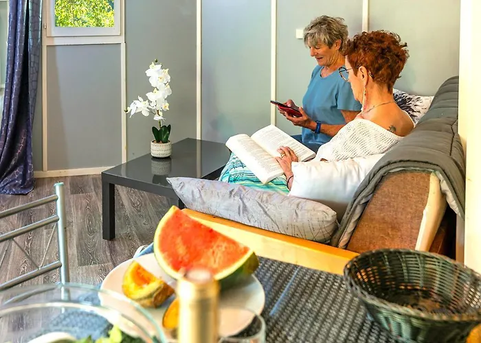 Village De Domaine Saint-jean *