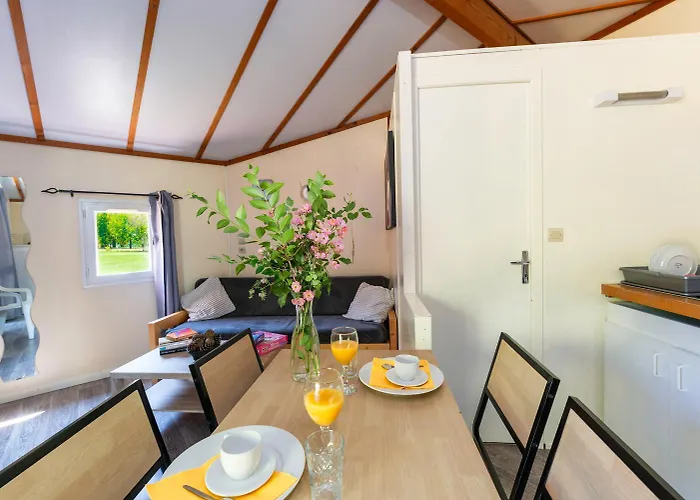 Camping Village De Domaine Saint-jean