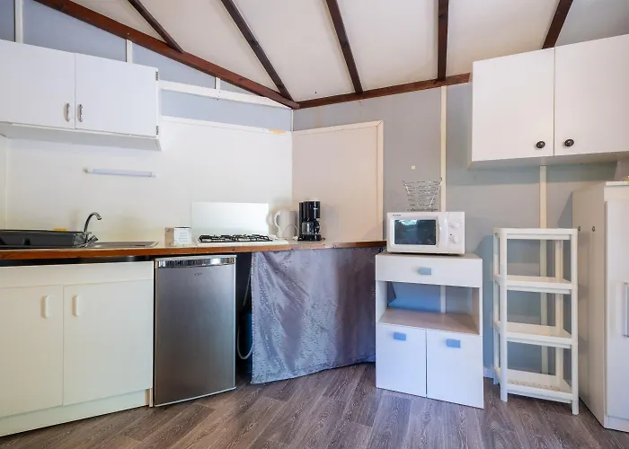 Camping Village De Domaine Saint-jean Saint-Jean-du-Bruel