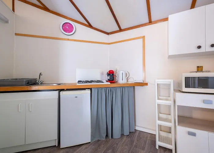 Village De Domaine Saint-jean * Saint-Jean-du-Bruel