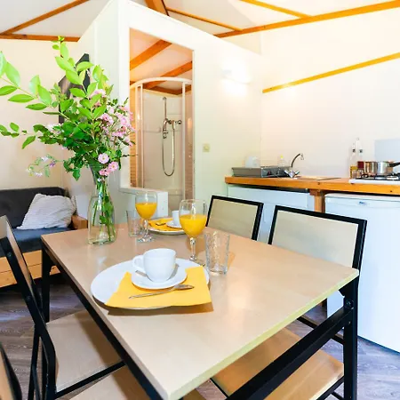 Village De Domaine Saint-jean Saint-Jean-du-Bruel