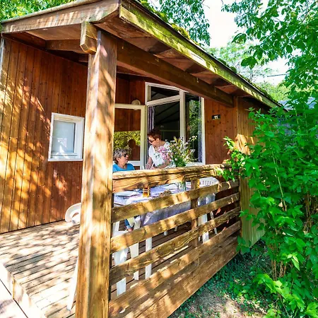 Village De Domaine Saint-jean Camping