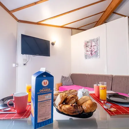 Parque de Campismo Village De Domaine Saint-jean