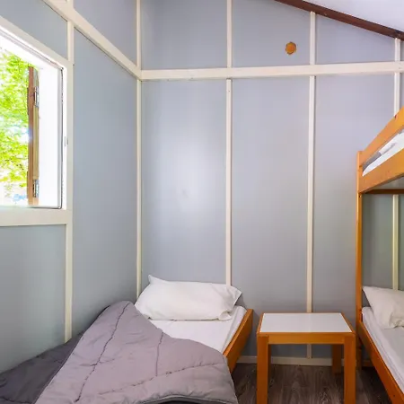 Village De Domaine Saint-jean *